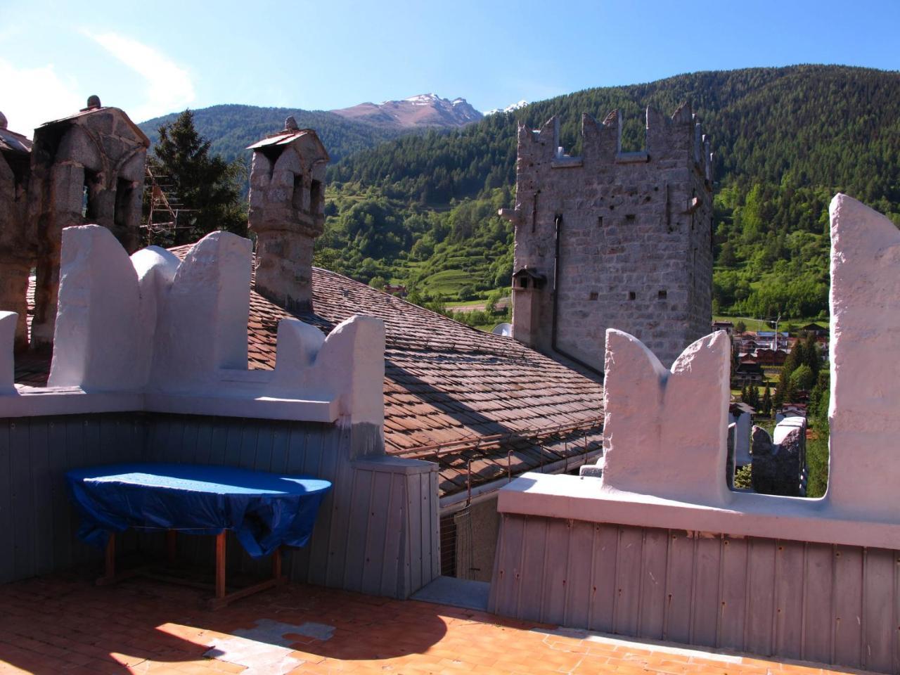 Apartment Un Nido Nella Torre Del Castello
