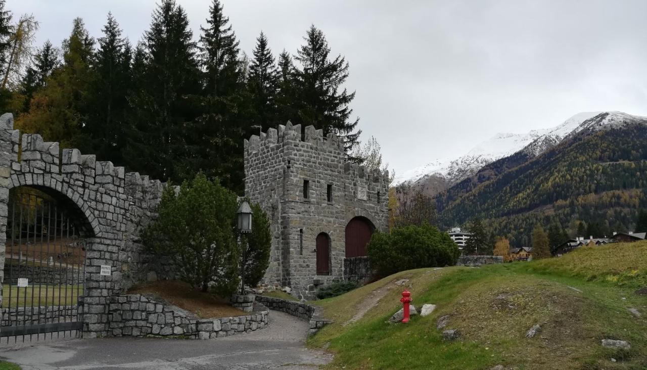 Apartment Un Nido Nella Torre Del Castello Ponte Di Legno