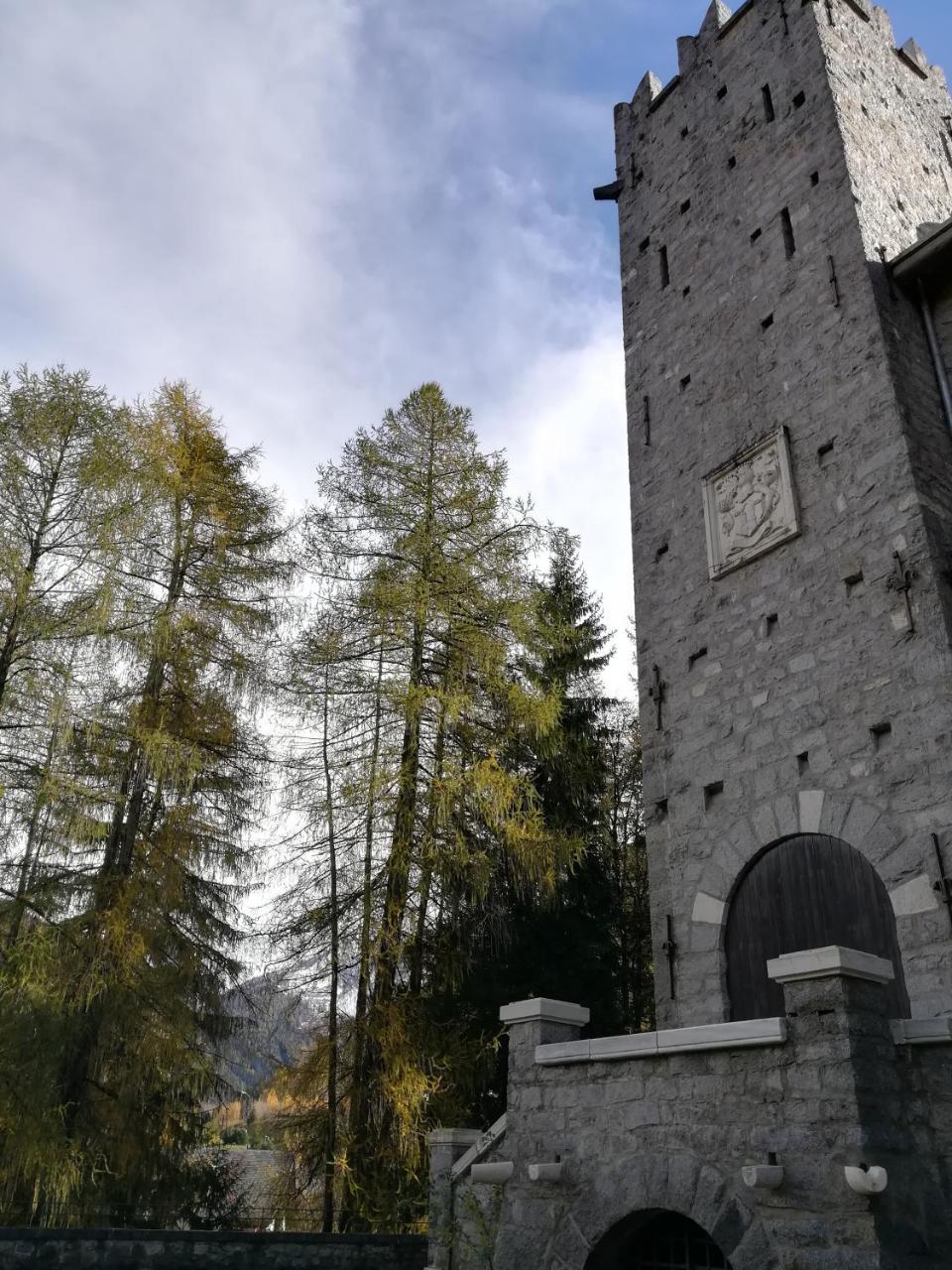 Un Nido Nella Torre Del Castello Apartment *